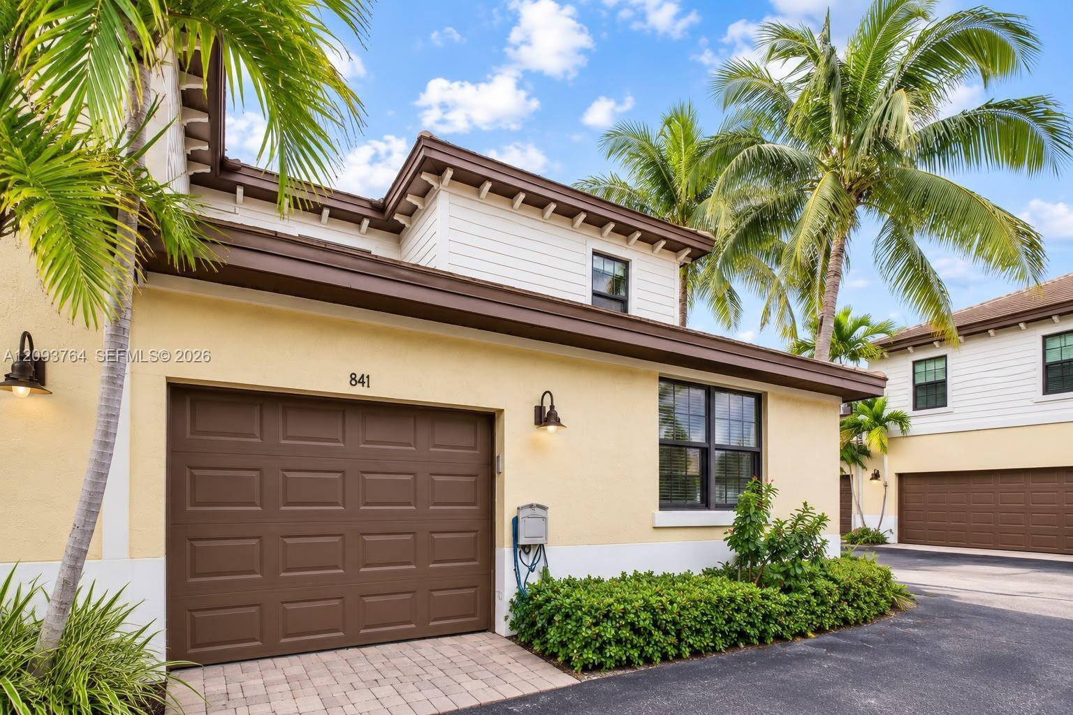 841 S Ocean Boulevard Property Photo 3