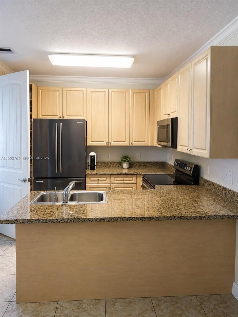 841 S Ocean Boulevard Property Photo 20