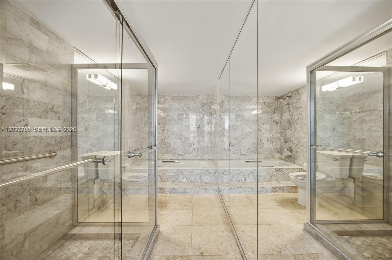 2575 S Bayshore Drive 10a & 10b Property Photo 8