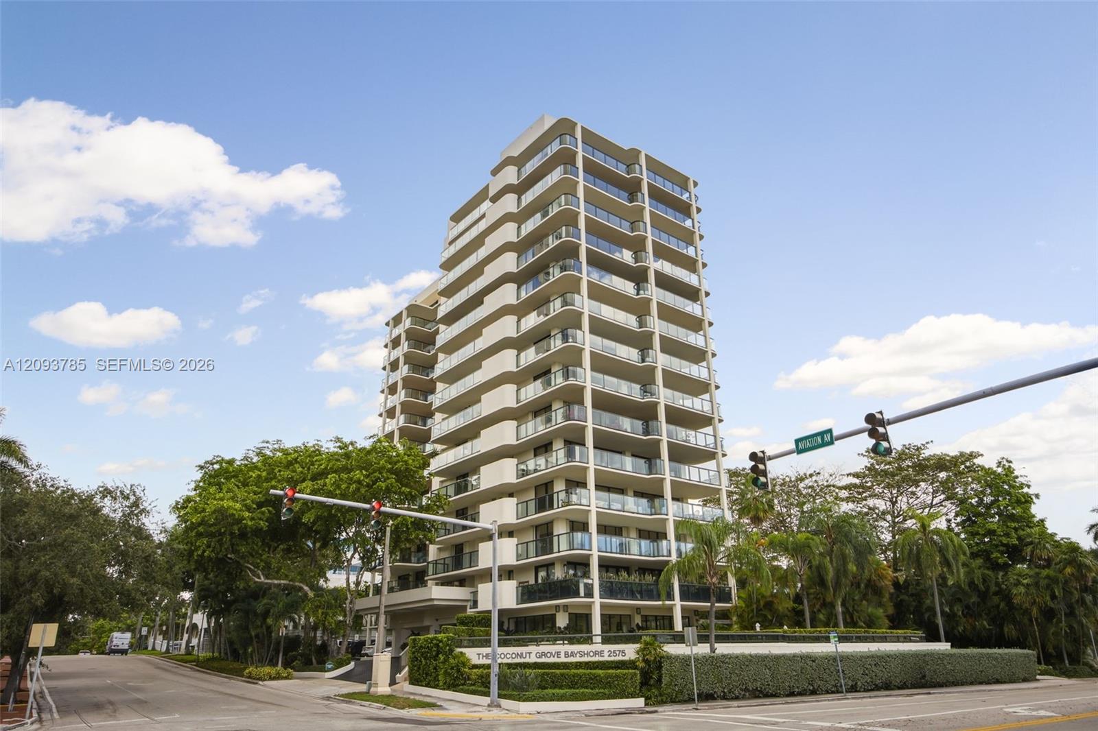 2575 S Bayshore Drive 10a & 10b Property Photo 31