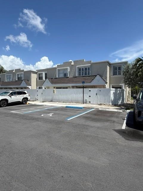 4590 Sw 68th Ct Circle 8 Property Photo 6