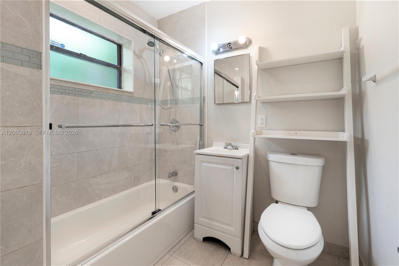 214 Salamanca Avenue 3 Property Photo 9