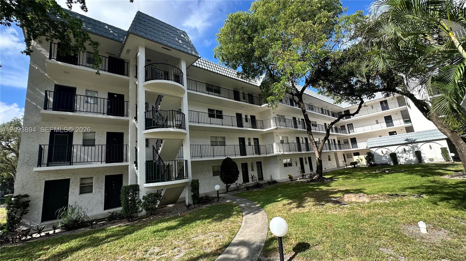 3360 Spanish Moss Terrace 403 Property Photo 1