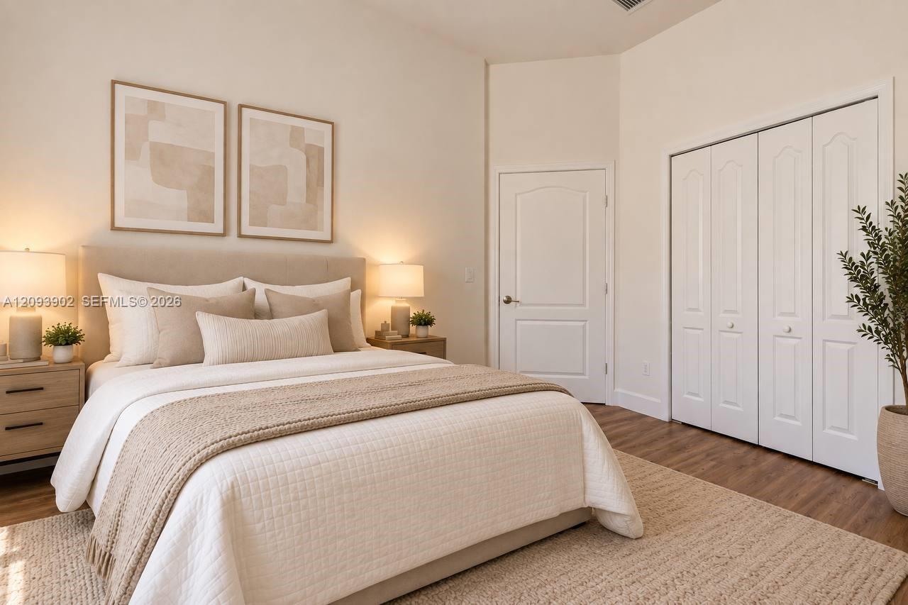 A12093902 Property Photo 24