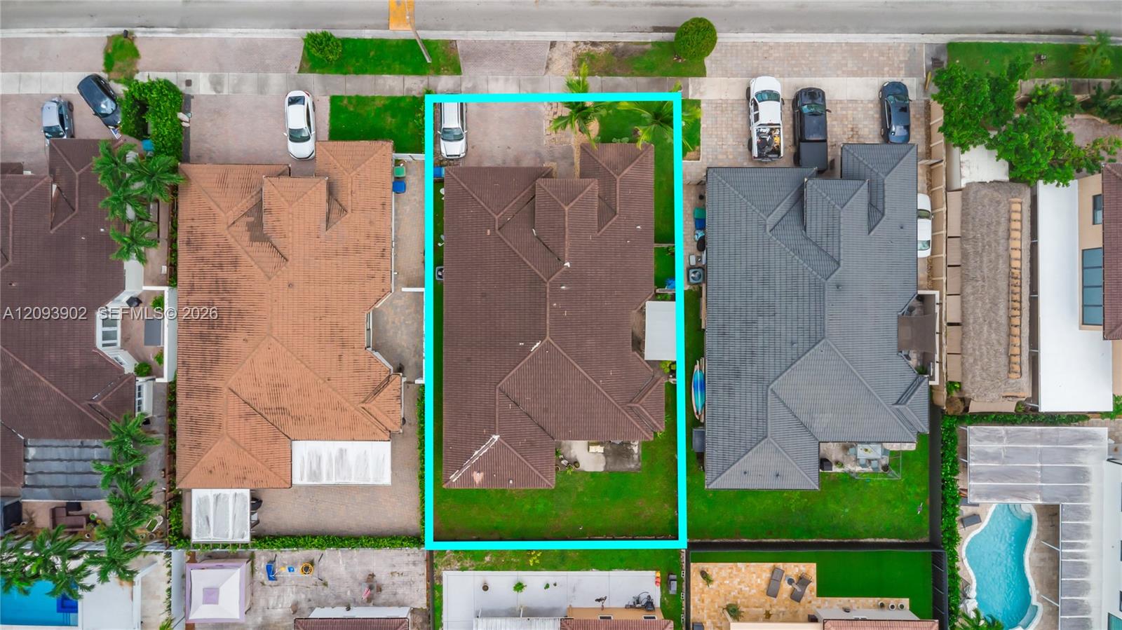 A12093902 Property Photo 48