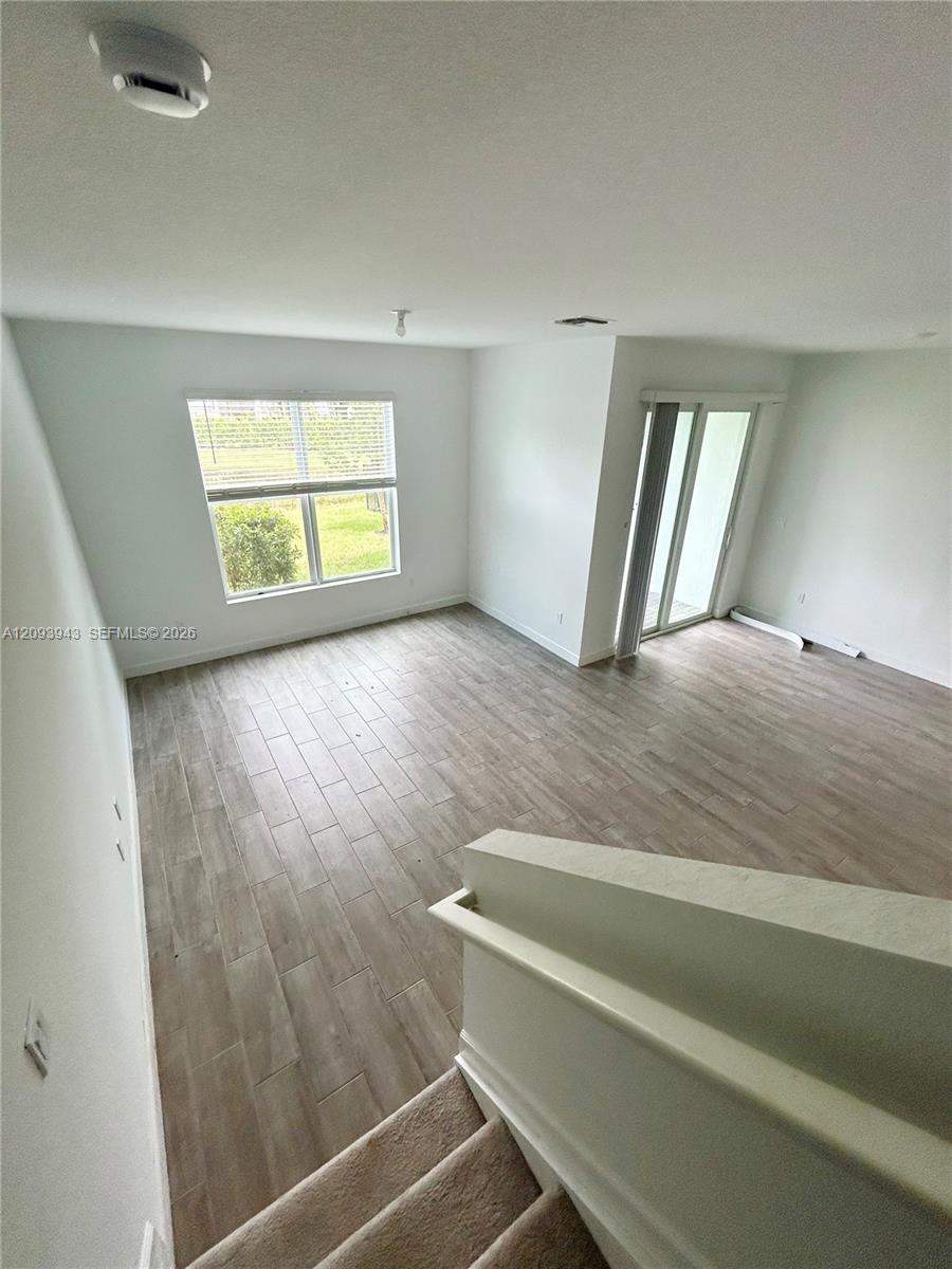A12093943 Property Photo 8