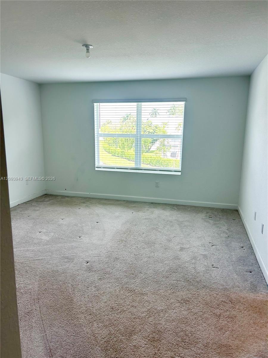 A12093943 Property Photo 9