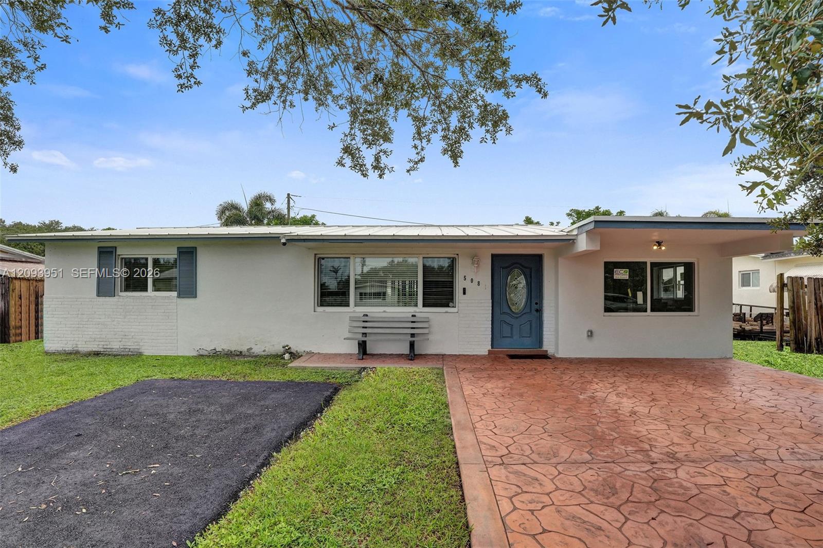 A12093951 Property Photo 1