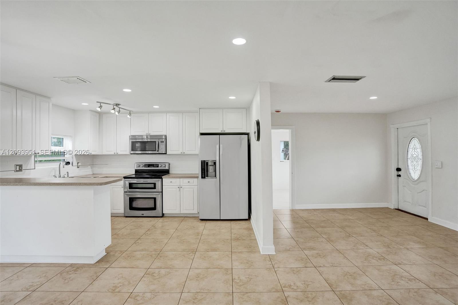5081 Sw 94th Way Property Photo 11