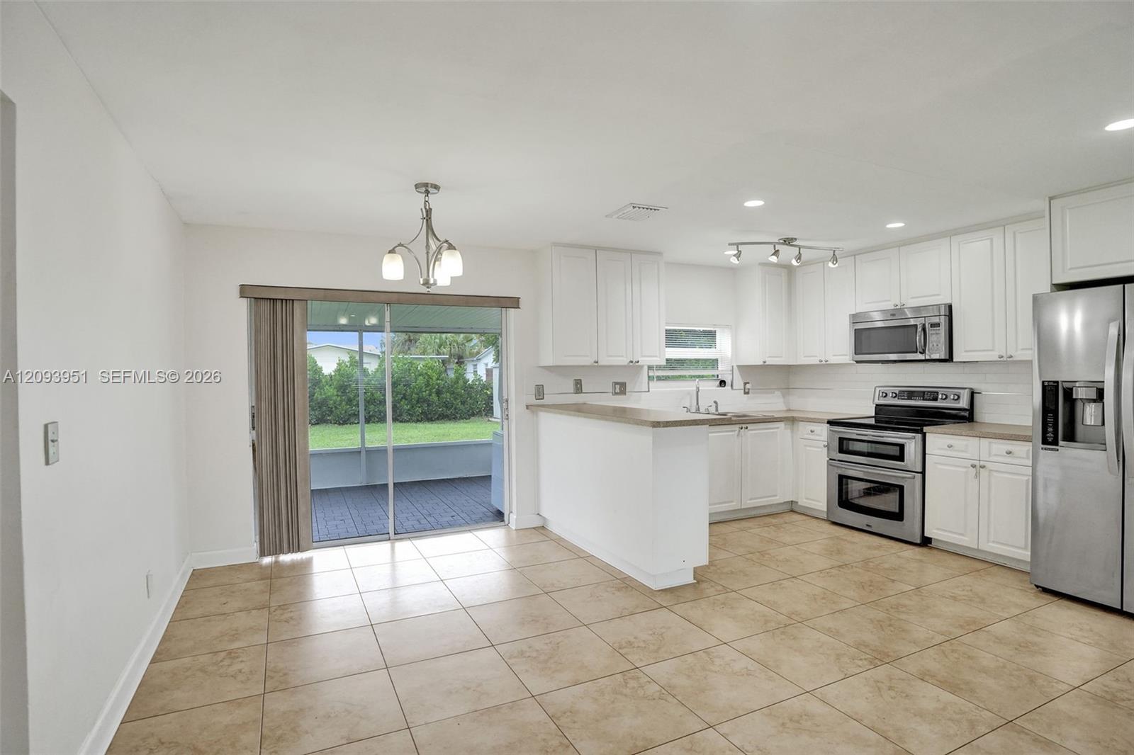 5081 Sw 94th Way Property Photo 13