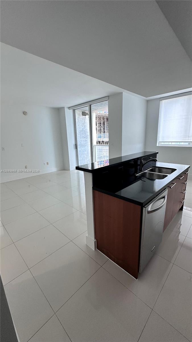244 Biscayne Boulevard 1608 Property Photo 15
