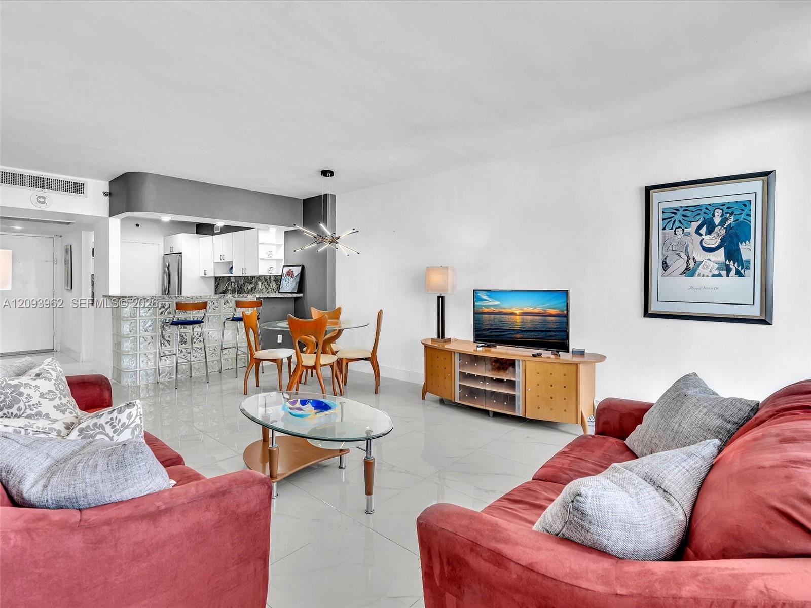 100 Lincoln Road 710 Property Photo 5