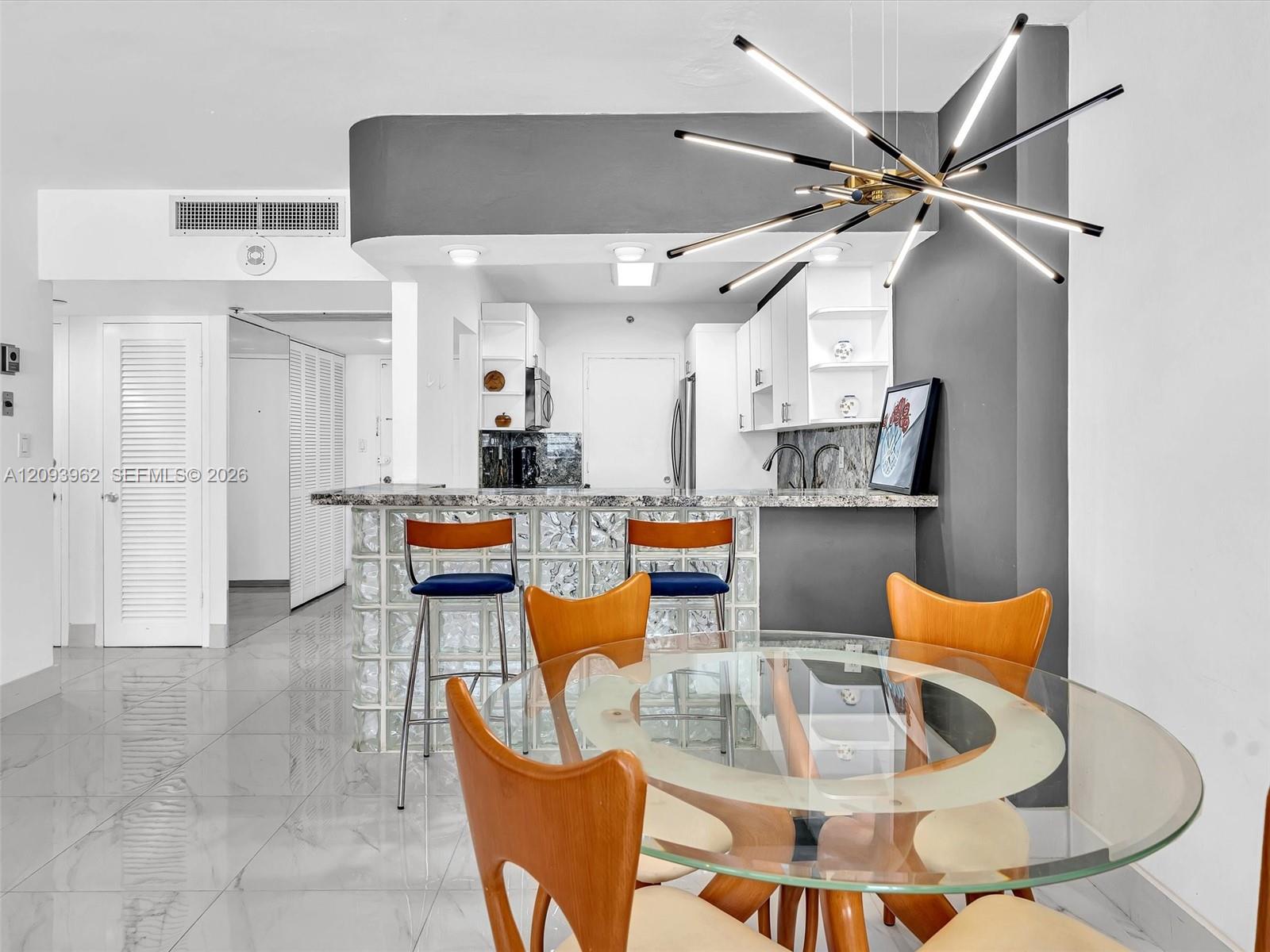 100 Lincoln Road 710 Property Photo 8