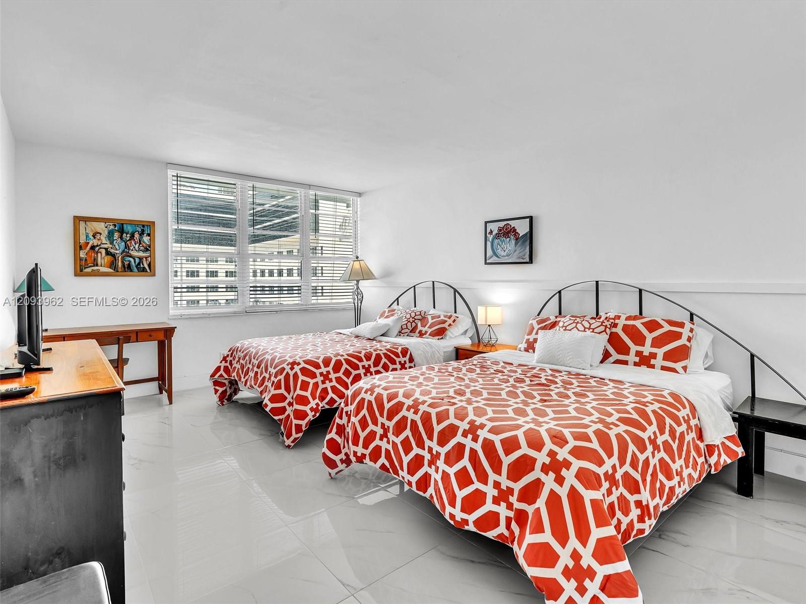 100 Lincoln Road 710 Property Photo 16