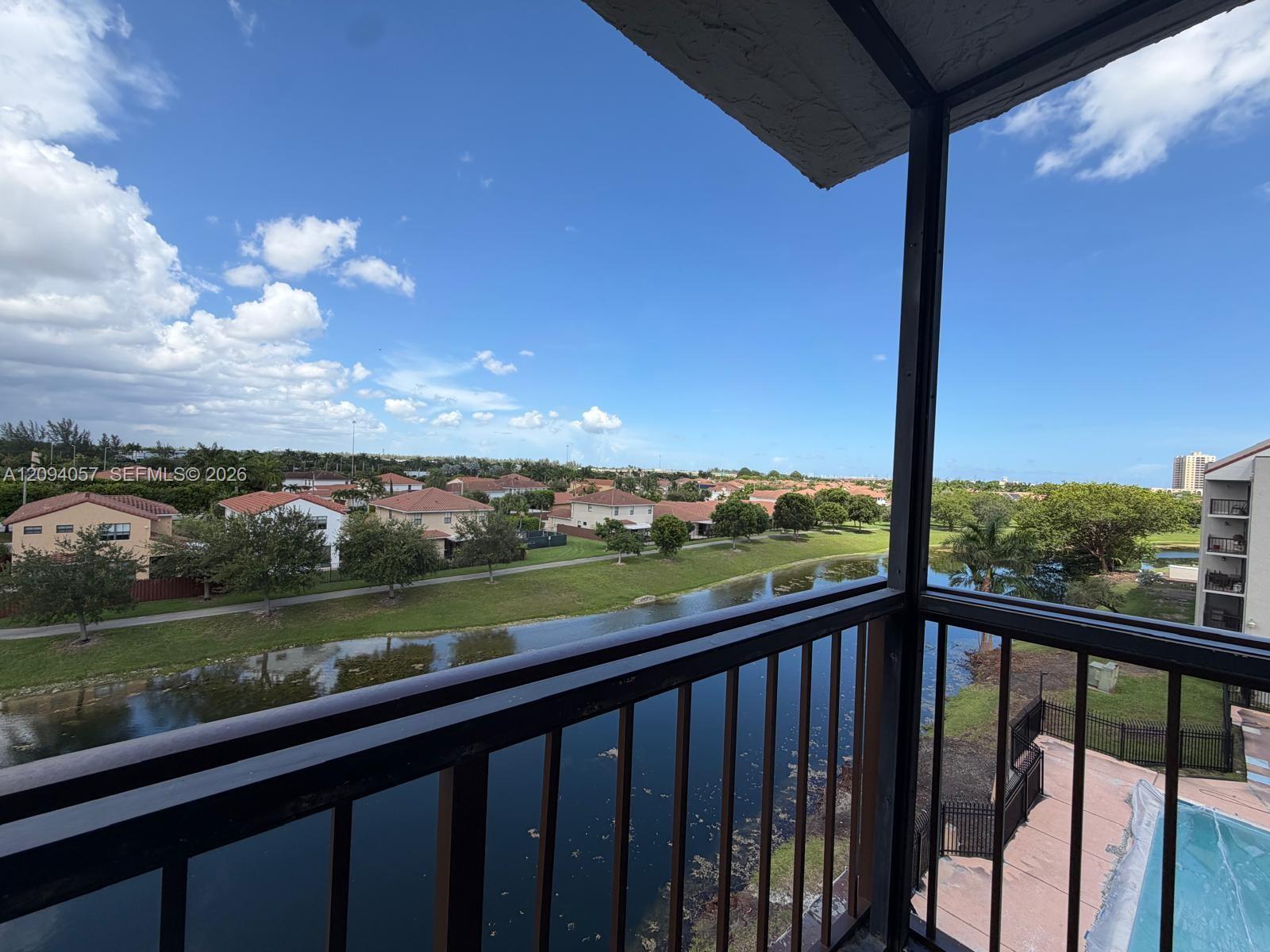 A12094057 Property Photo 4
