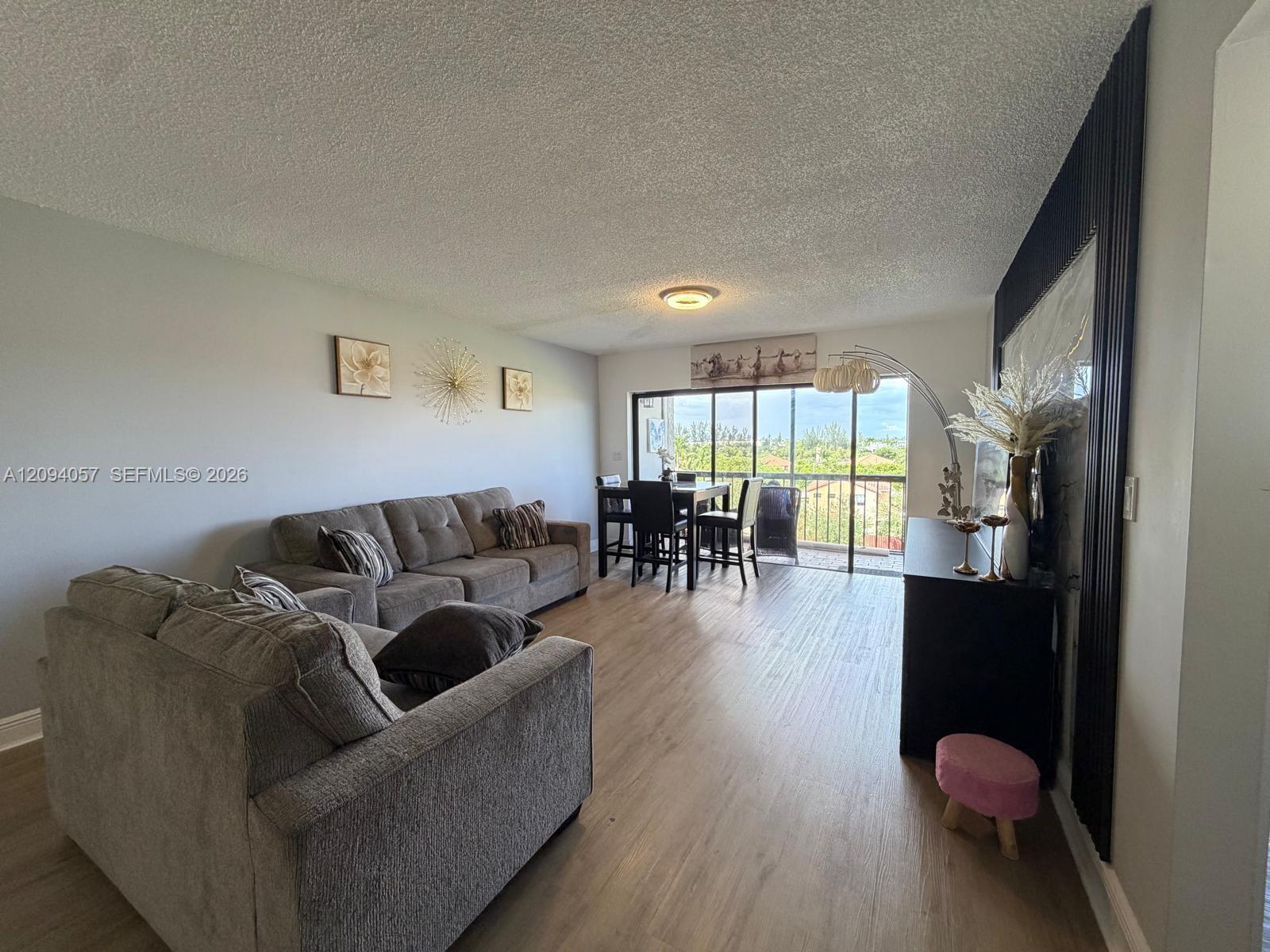 A12094057 Property Photo 13