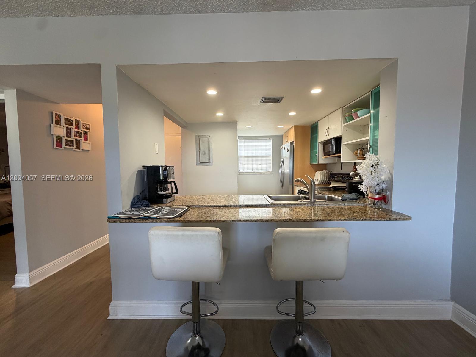 A12094057 Property Photo 19