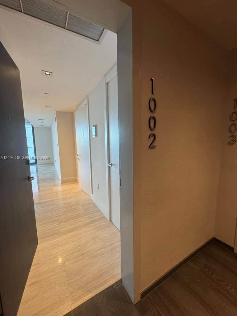 1451 Brickell Avenue 1002 Property Photo 5