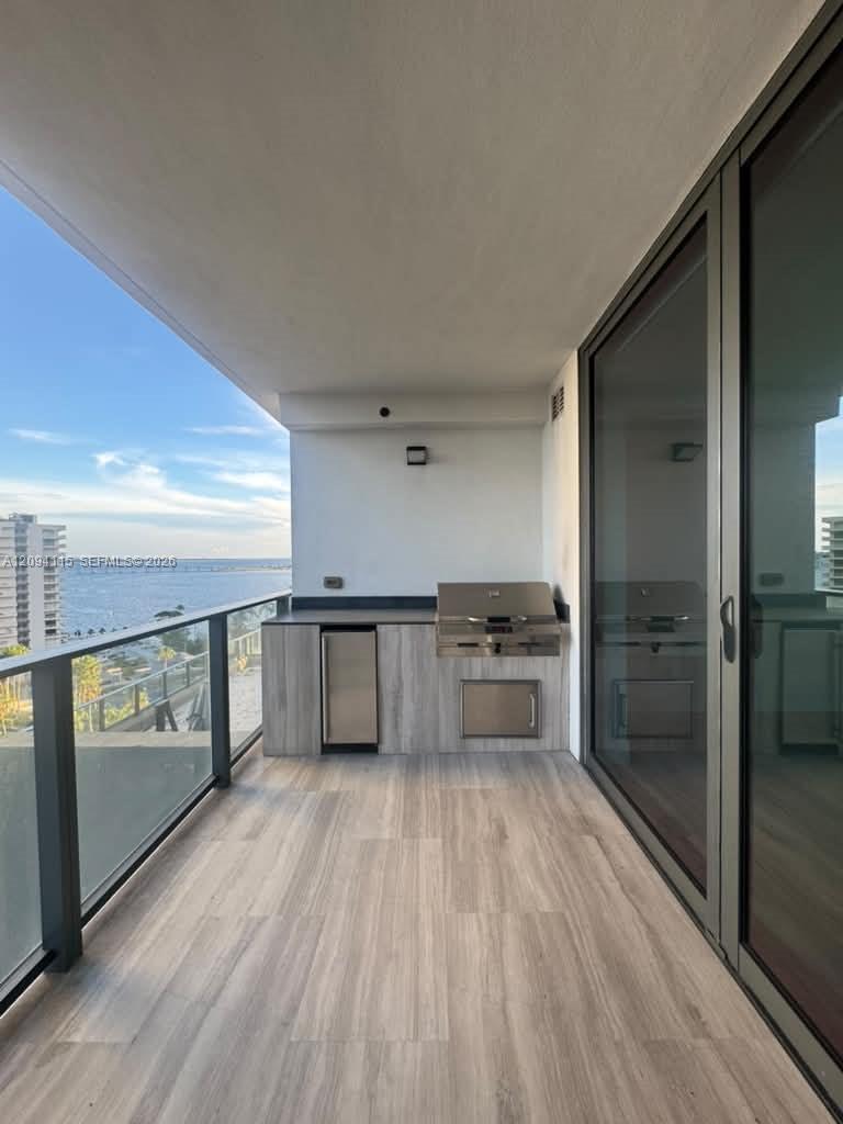 1451 Brickell Avenue 1002 Property Photo 11