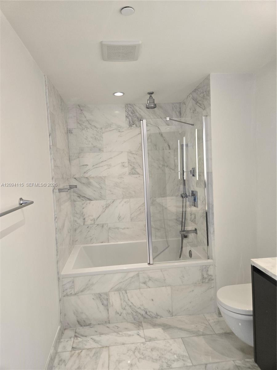 1451 Brickell Avenue 1002 Property Photo 21