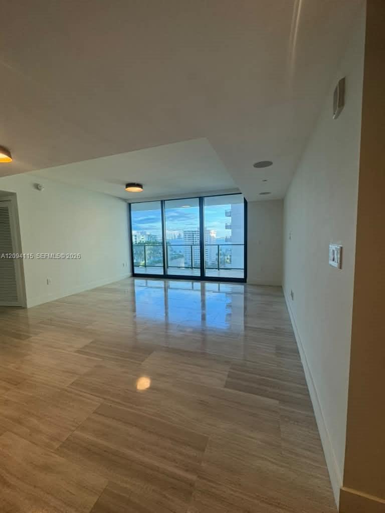 1451 Brickell Avenue 1002 Property Photo 23