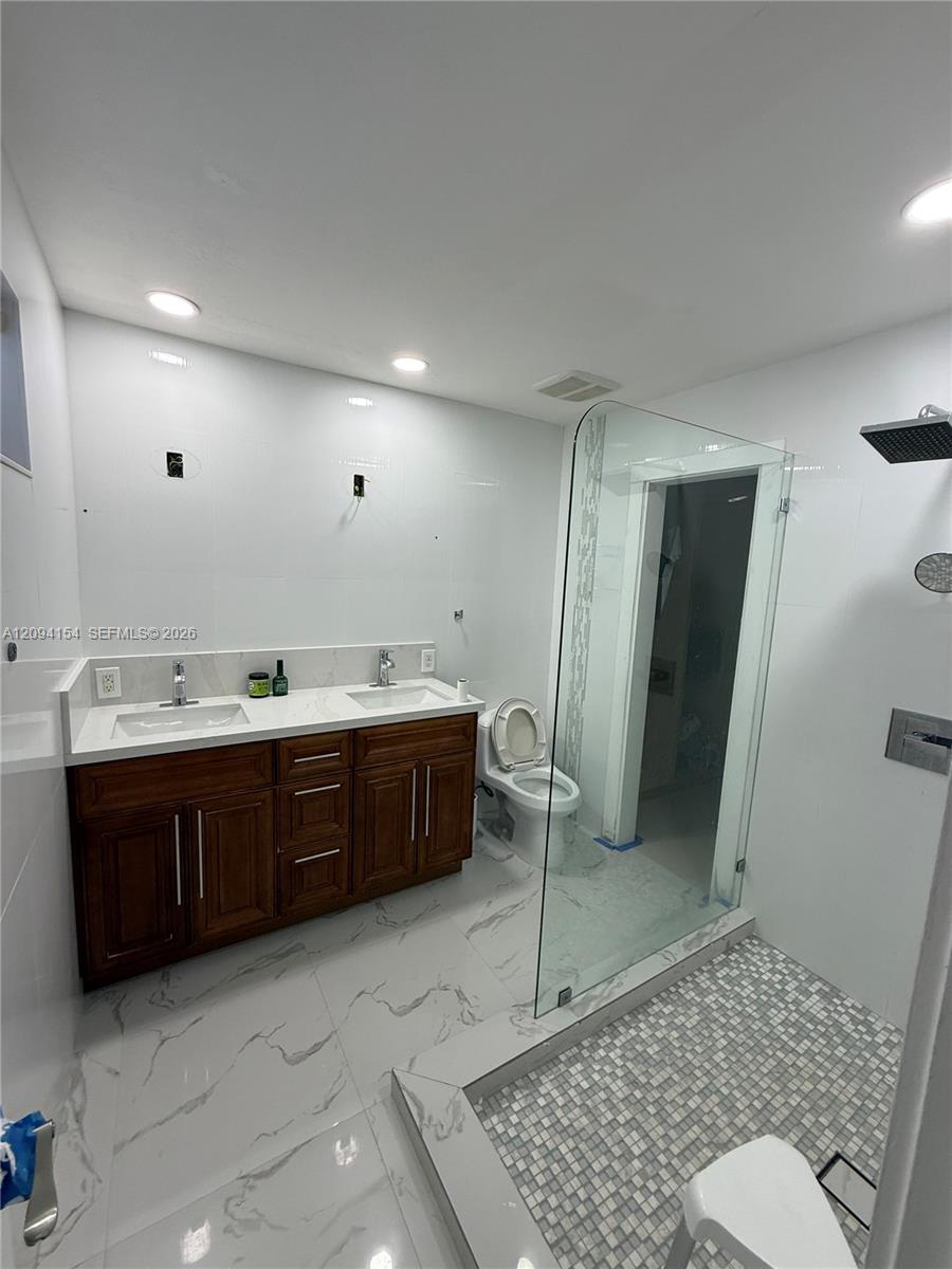 8300 Sw 48th Street Property Photo 14