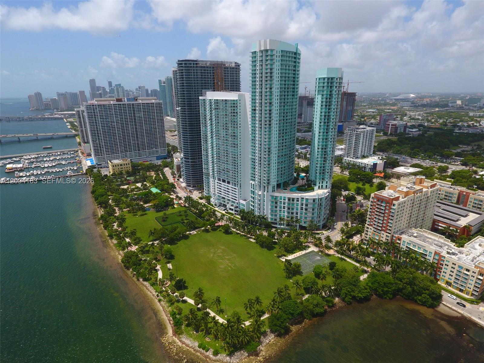 1900 N Bayshore Drive 4604 Property Photo 1