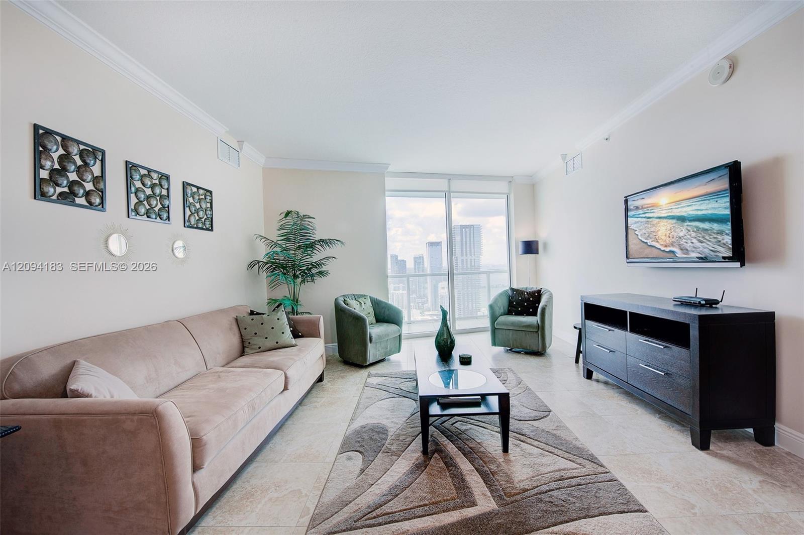 1900 N Bayshore Drive 4604 Property Photo 15