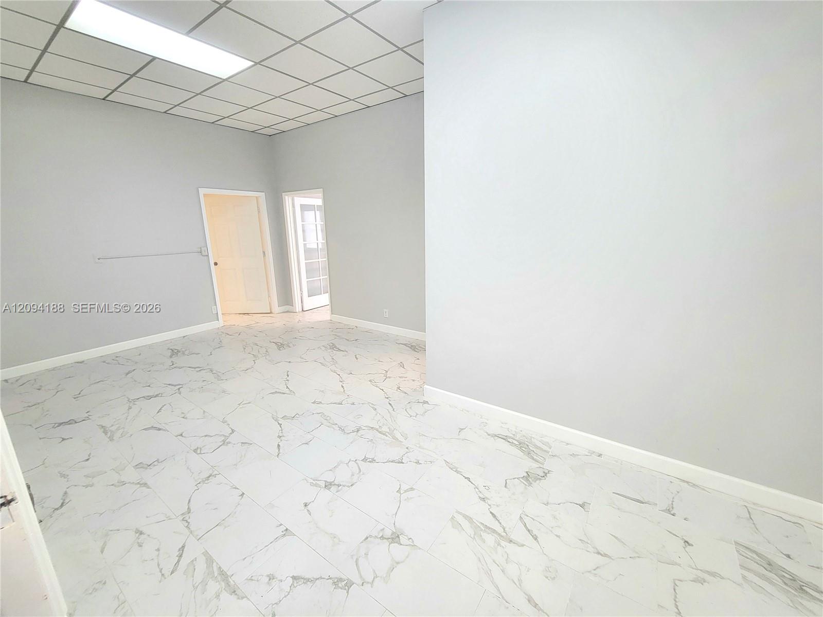 4390 N Federal Highway Property Photo 6