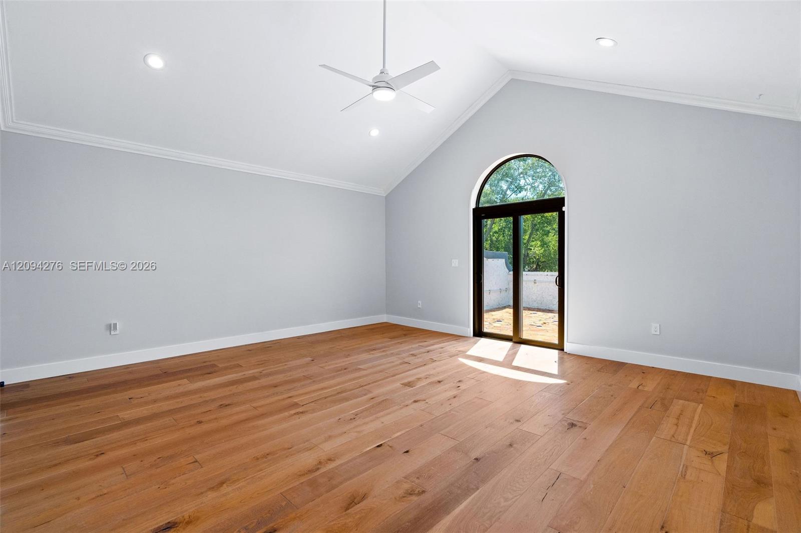 3129 Jackson Avenue 3129 Property Photo 25