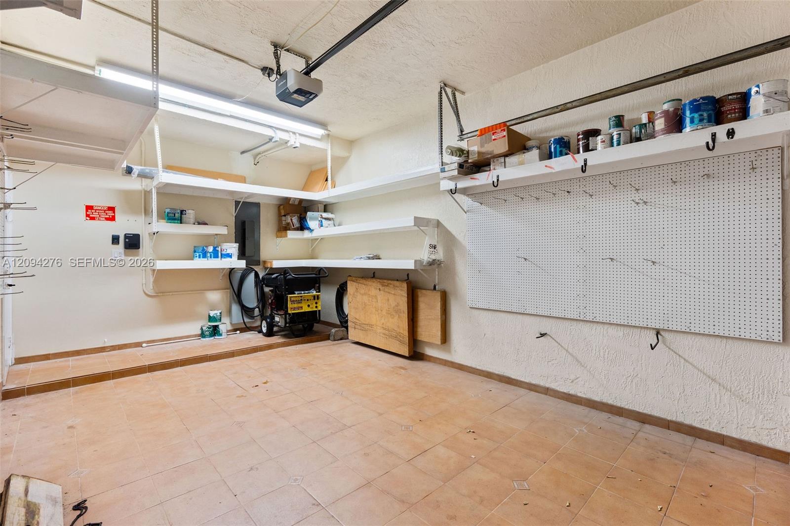 3129 Jackson Avenue 3129 Property Photo 37