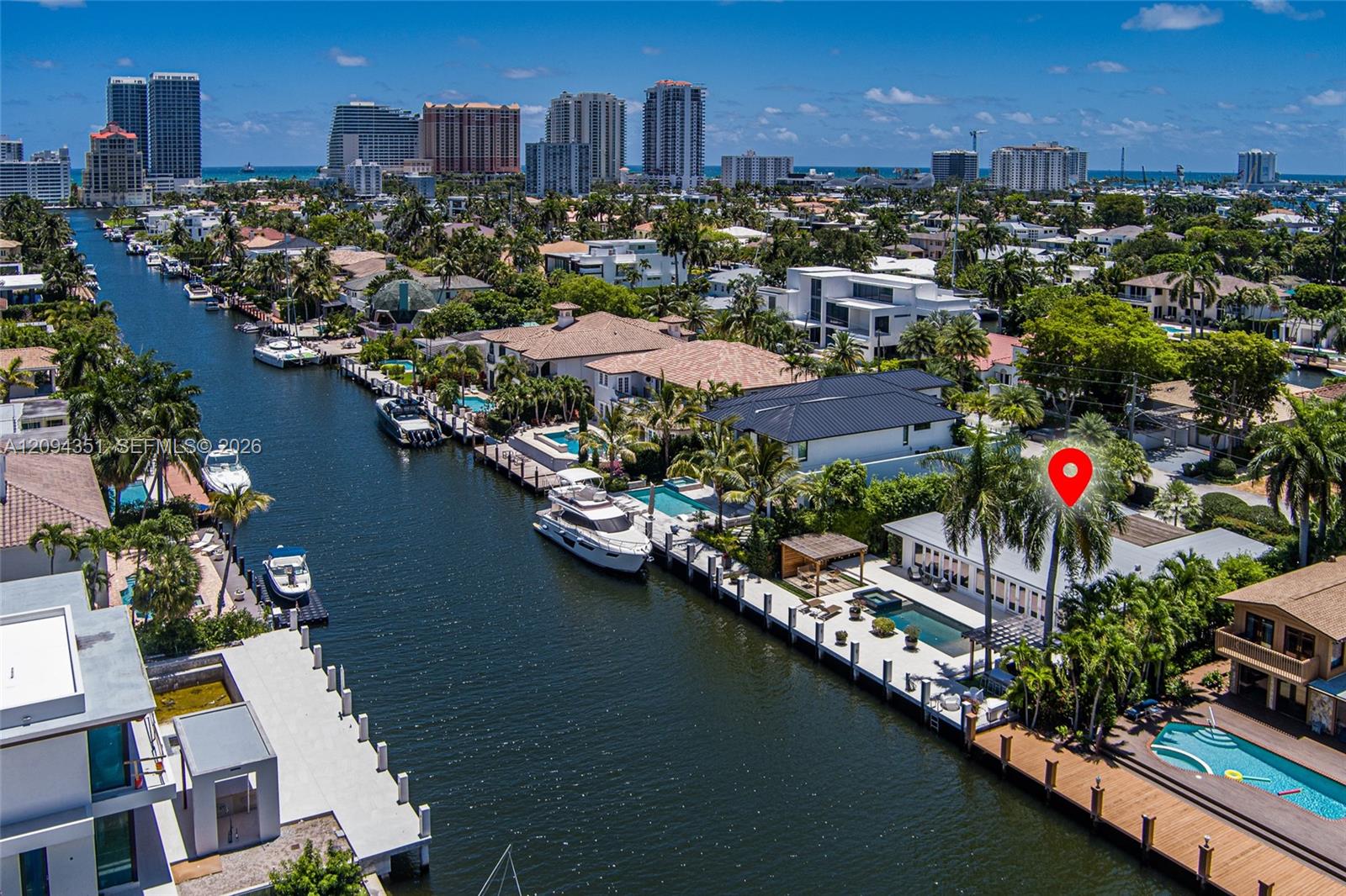 2401 Sea Island Drive Property Photo 4
