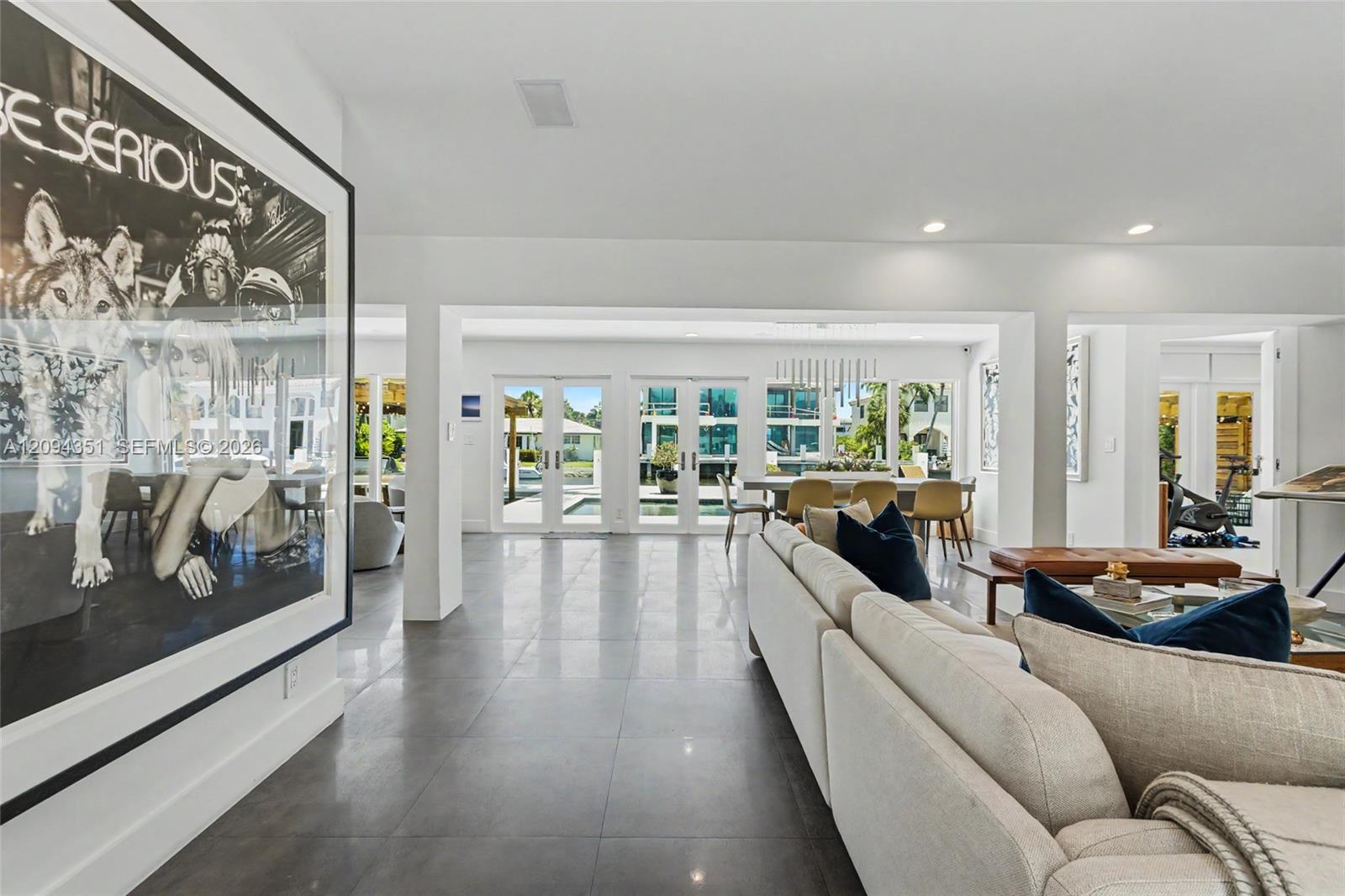 2401 Sea Island Drive Property Photo 10