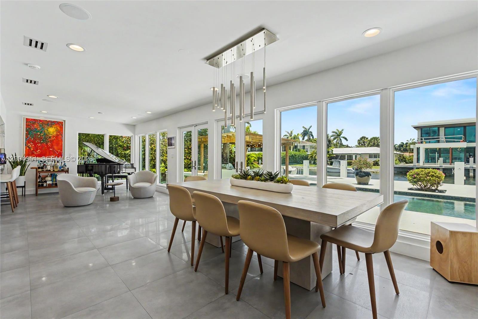 2401 Sea Island Drive Property Photo 17