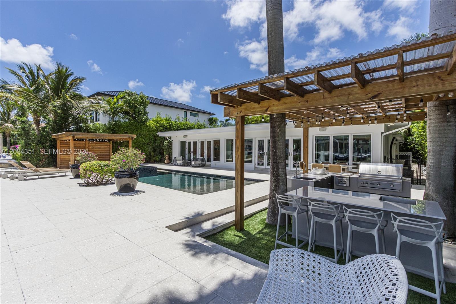 2401 Sea Island Drive Property Photo 36