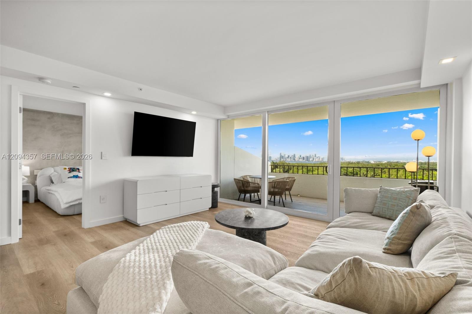 155 Ocean Lane Drive 1002 Property Photo 2