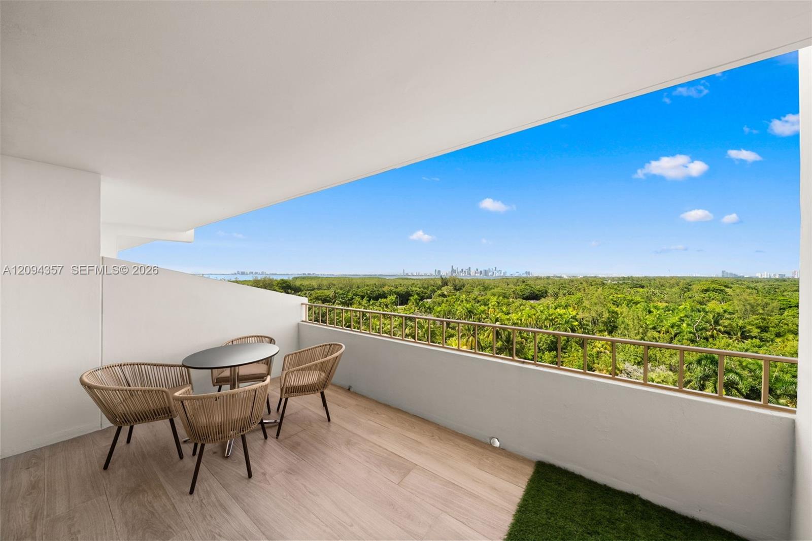 155 Ocean Lane Drive 1002 Property Photo 14