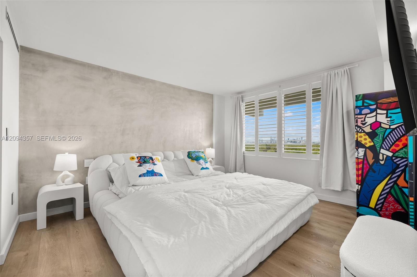 155 Ocean Lane Drive 1002 Property Photo 15