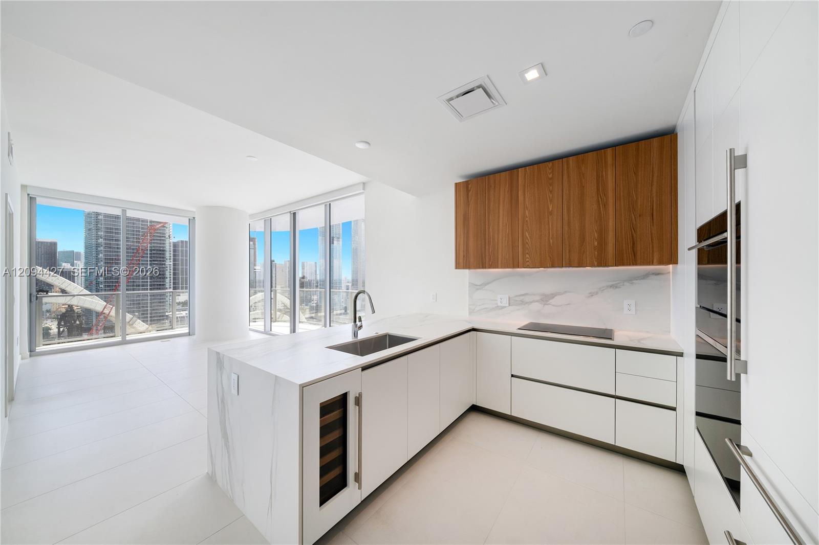 1400 Biscayne Boulevard 2502 Property Photo 4