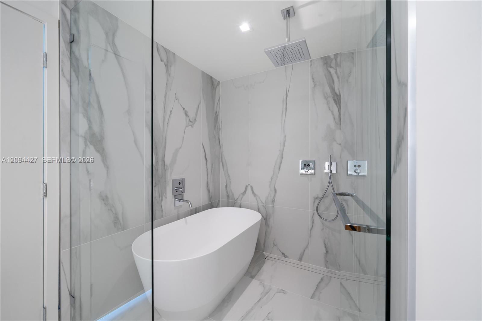 1400 Biscayne Boulevard 2502 Property Photo 12