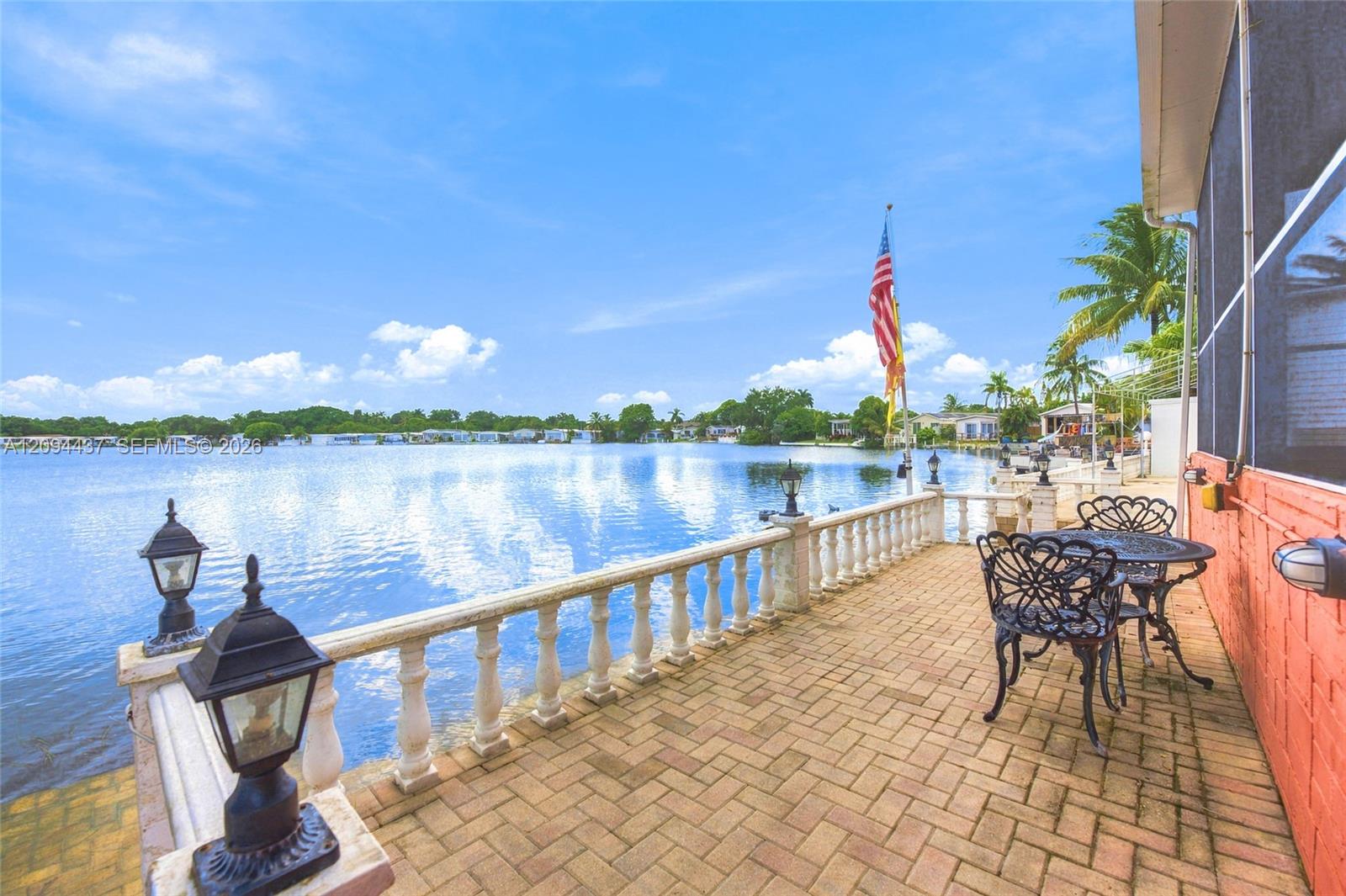 3054 Lakeshore Drive Property Photo 43
