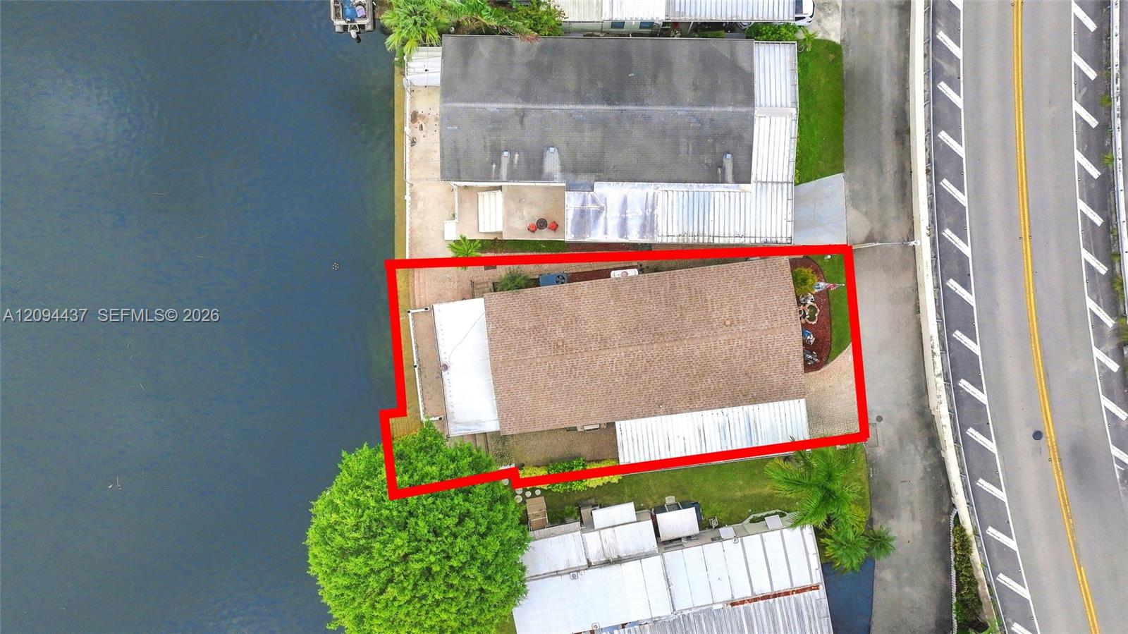 3054 Lakeshore Drive Property Photo 63