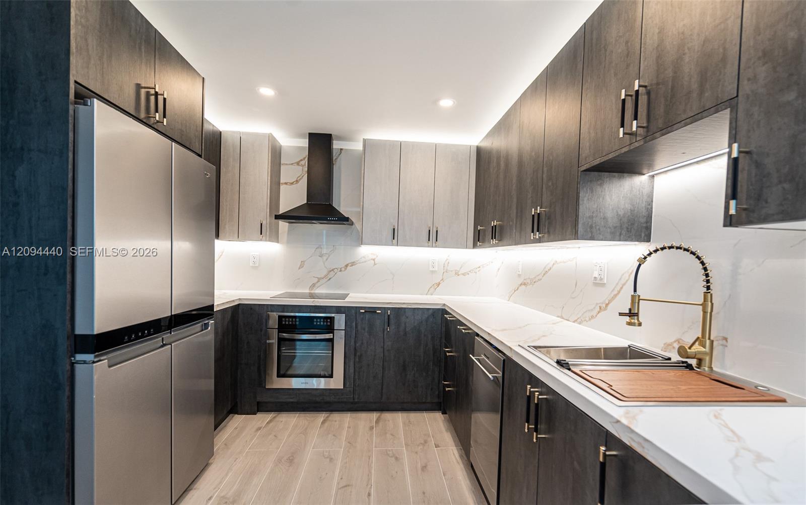 18081 Biscayne Boulevard 503 Property Photo 4