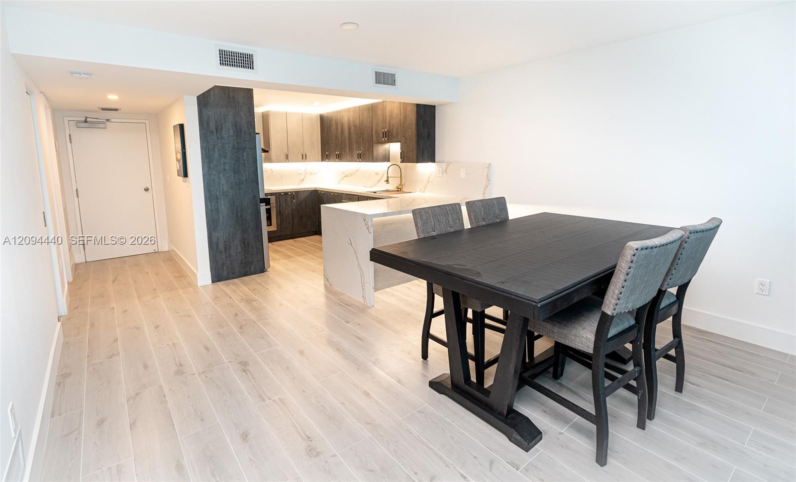 18081 Biscayne Boulevard 503 Property Photo 11