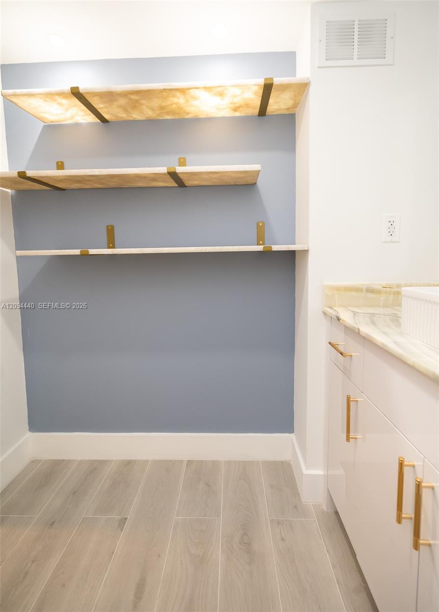 18081 Biscayne Boulevard 503 Property Photo 27