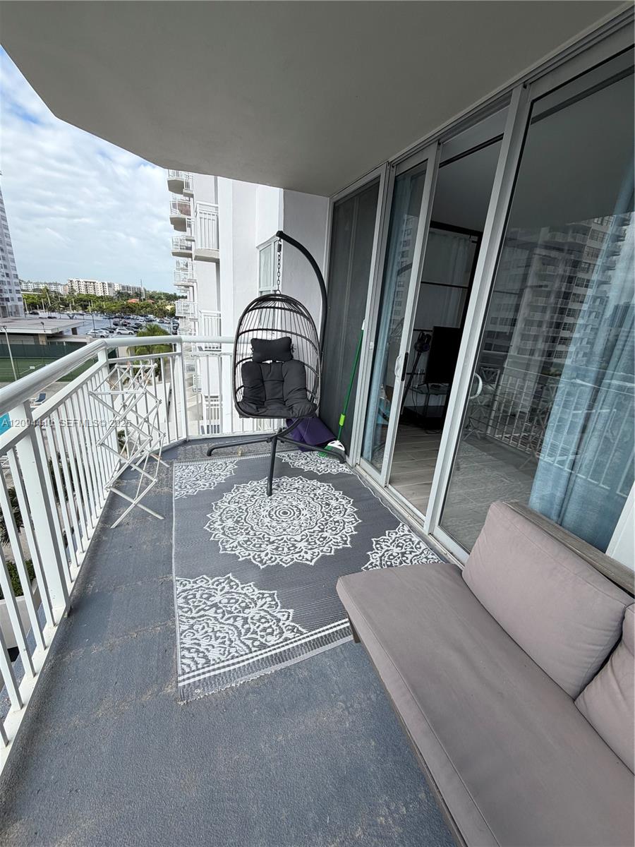 18081 Biscayne Boulevard 503 Property Photo 29