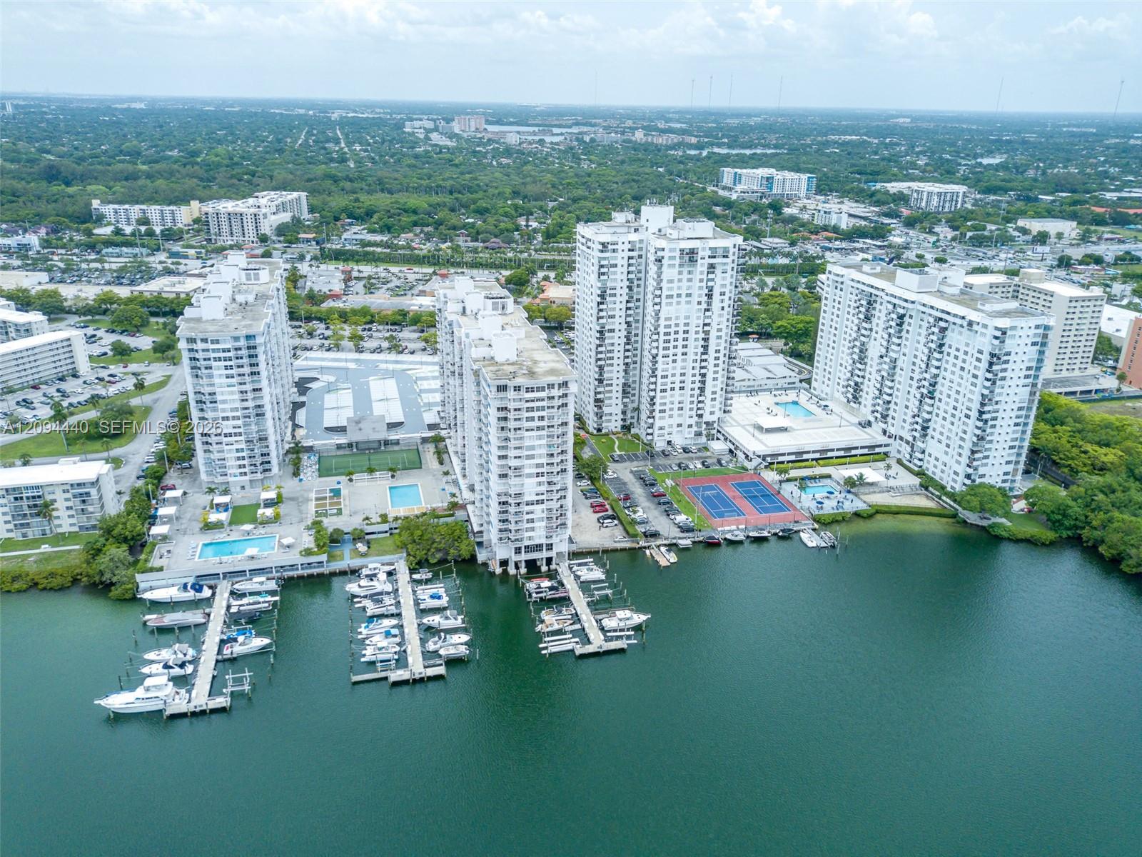 18081 Biscayne Boulevard 503 Property Photo 37