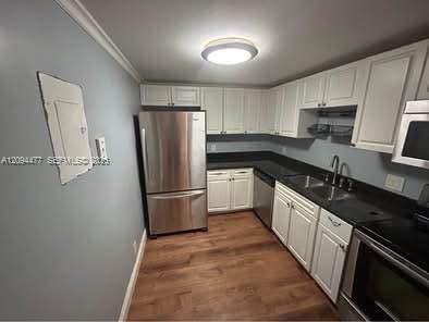 4222 Inverrary Boulevard 4105 Property Photo 1
