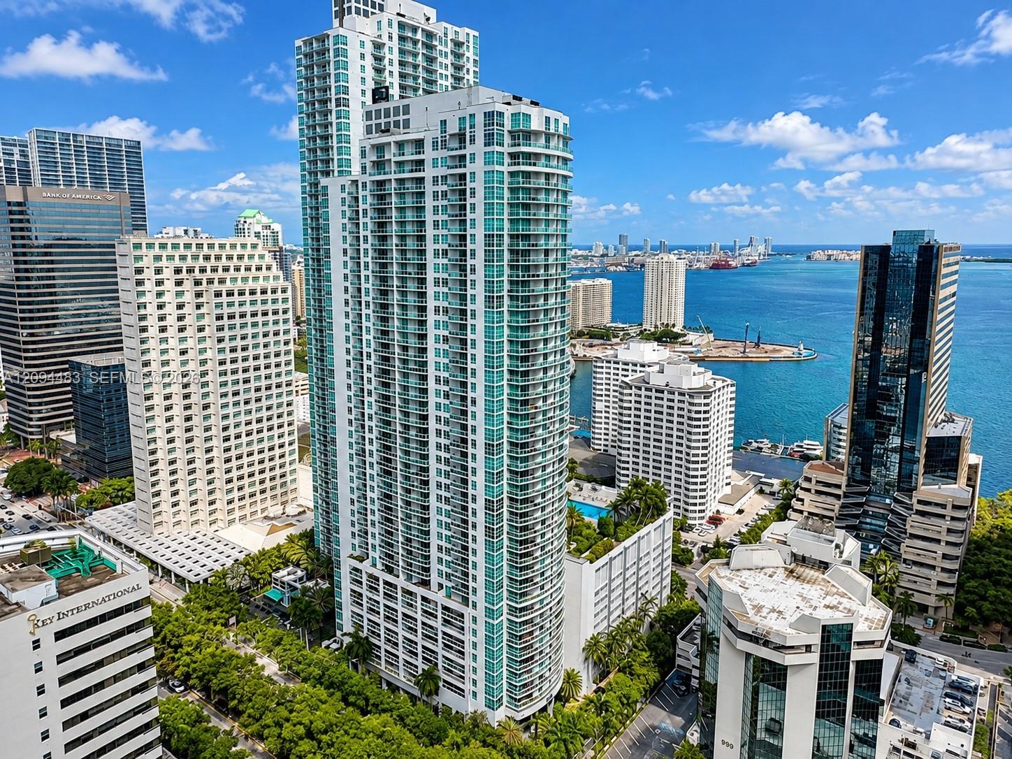 951 Brickell Avenue 605 Property Photo 1