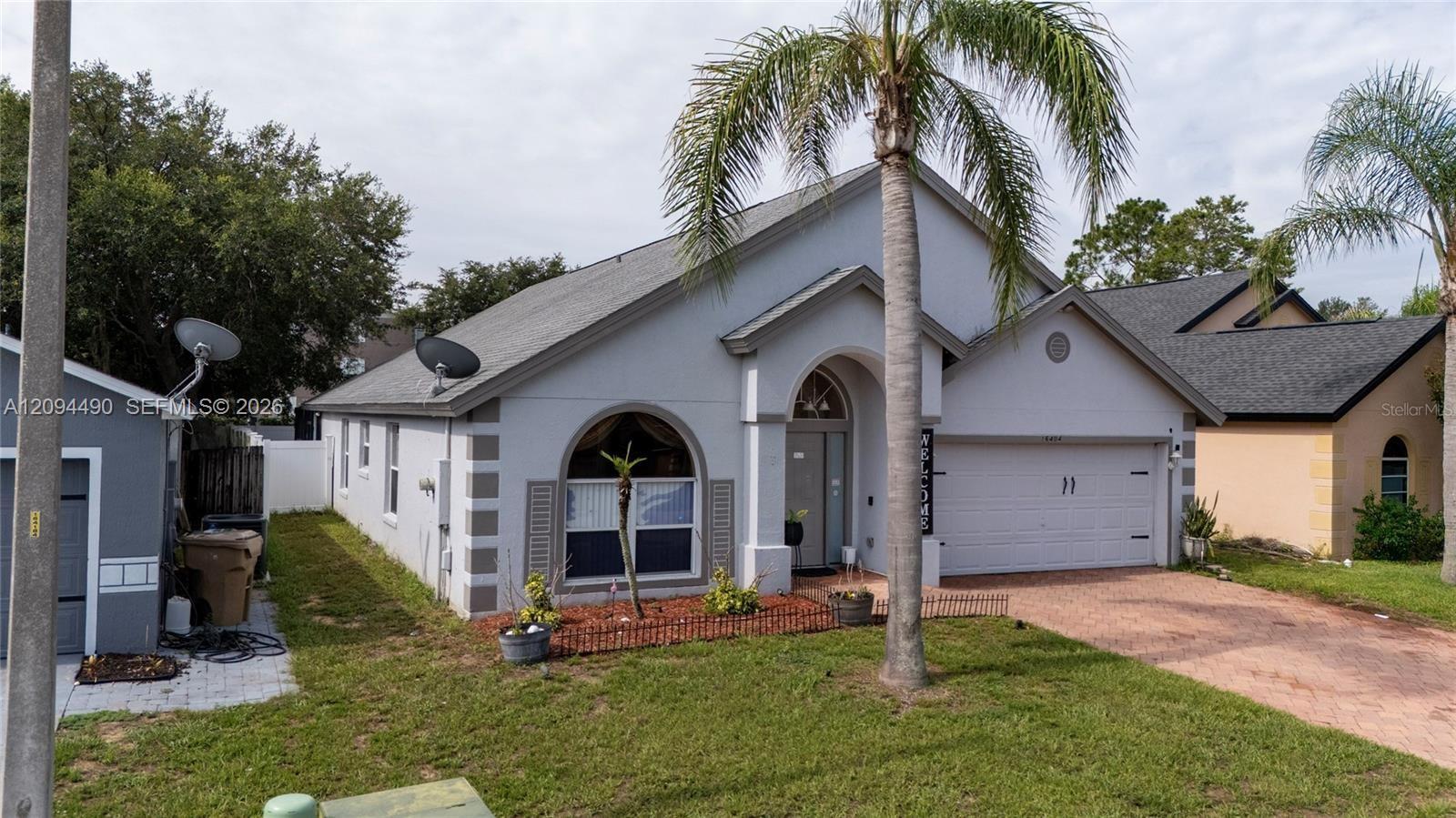 16404 Coopers Hawk Property Photo 3